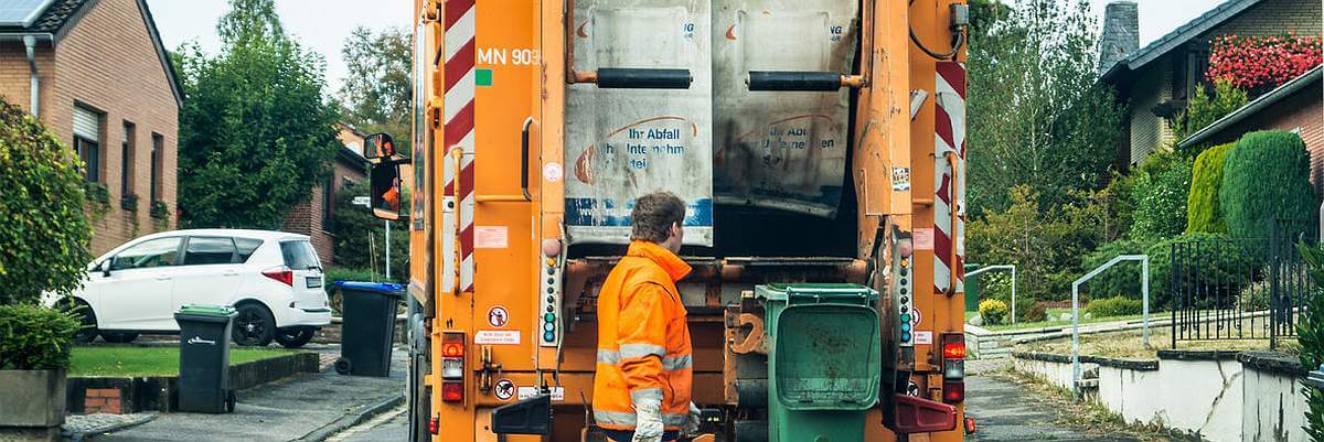 Śmieciarką z tachografem czy bez? To nie takie jasne
