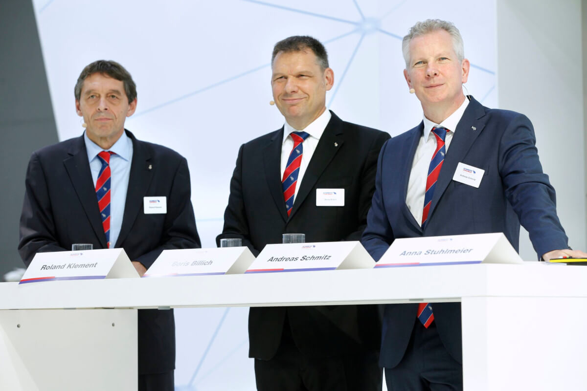 Schmitz inwestuje 100 mln € w fabrykę naczep Schmitz inwestuje 100 mln € w fabrykę naczep
