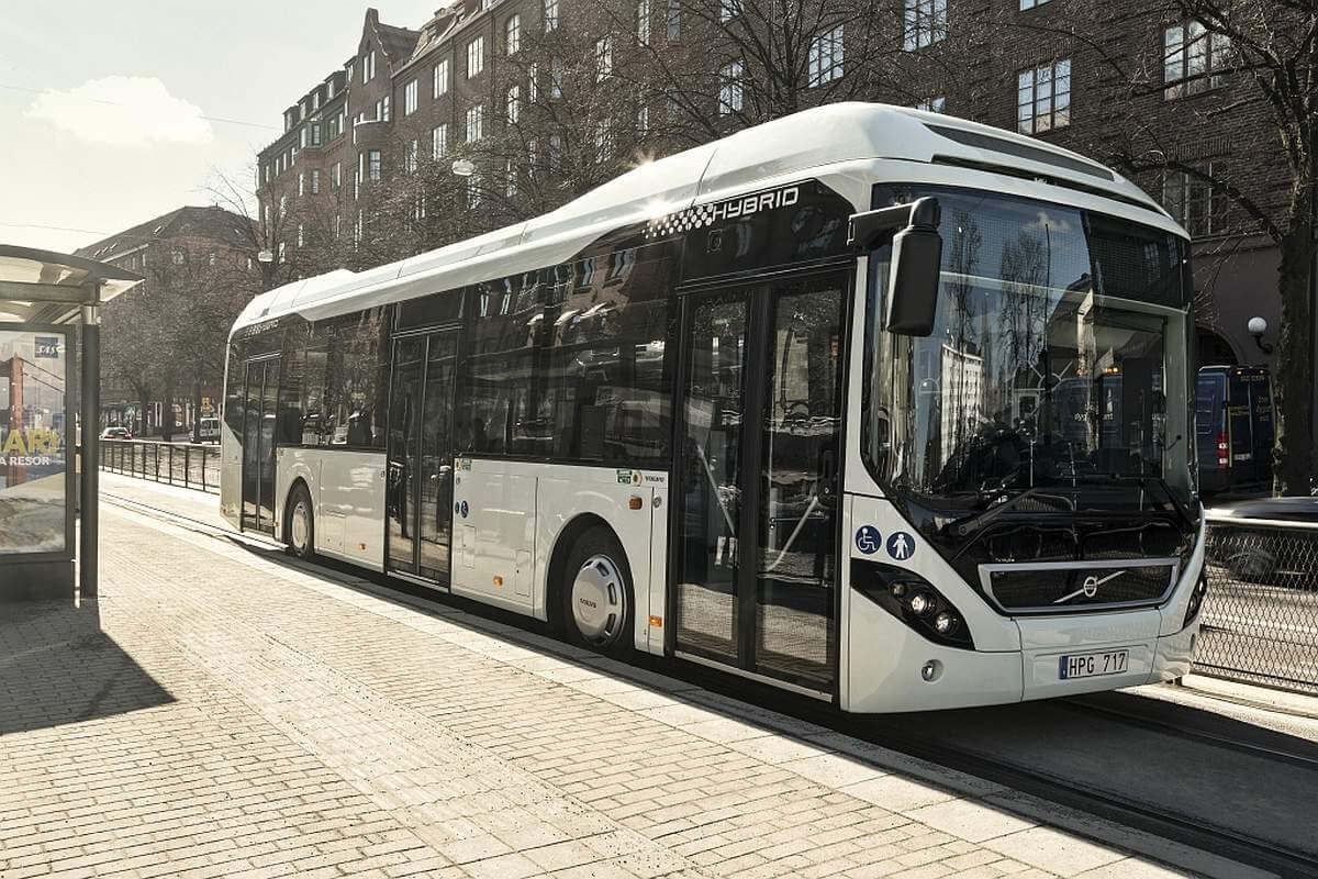 Autobusy hybrydowe Volvo w kolejnym mieście Autobusy hybrydowe Volvo w kolejnym mieście