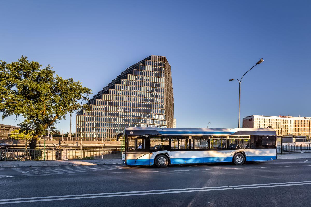 Solaris dostarczy ekologiczne autobusy miejskie do Katowic Solaris dostarczy ekologiczne autobusy miejskie do Katowic