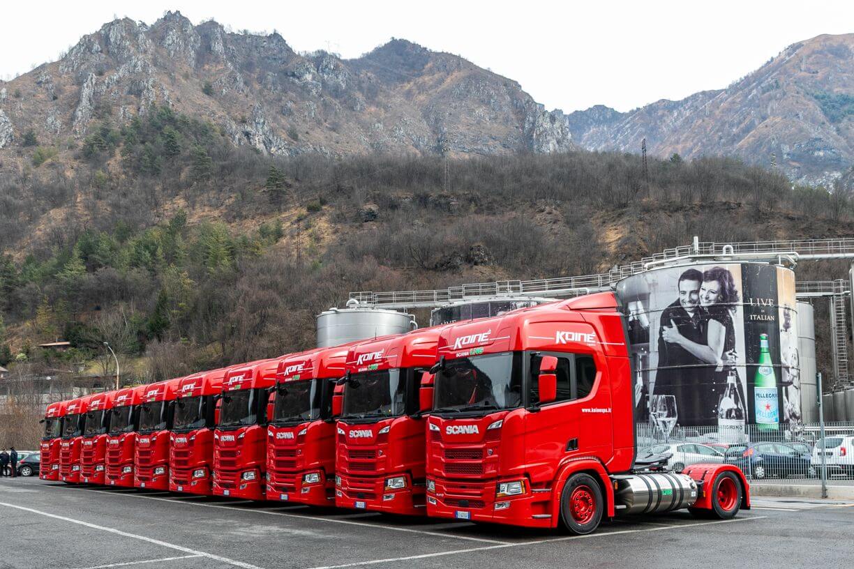 Sanpellegrino redukuje emisję hałasu i spalin za pomocą pojazdów Scania na gaz Sanpellegrino redukuje emisję hałasu i spalin za pomocą pojazdów Scania na gaz