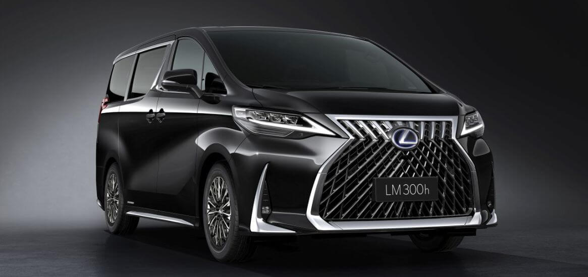 Lexus zaprezentował pierwszego minivana