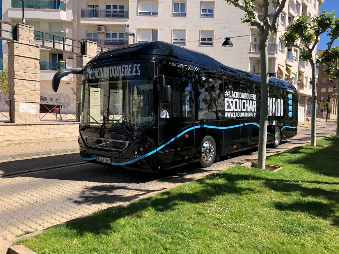 Duży popyt na energooszczędne autobusy hybrydowe Volvo