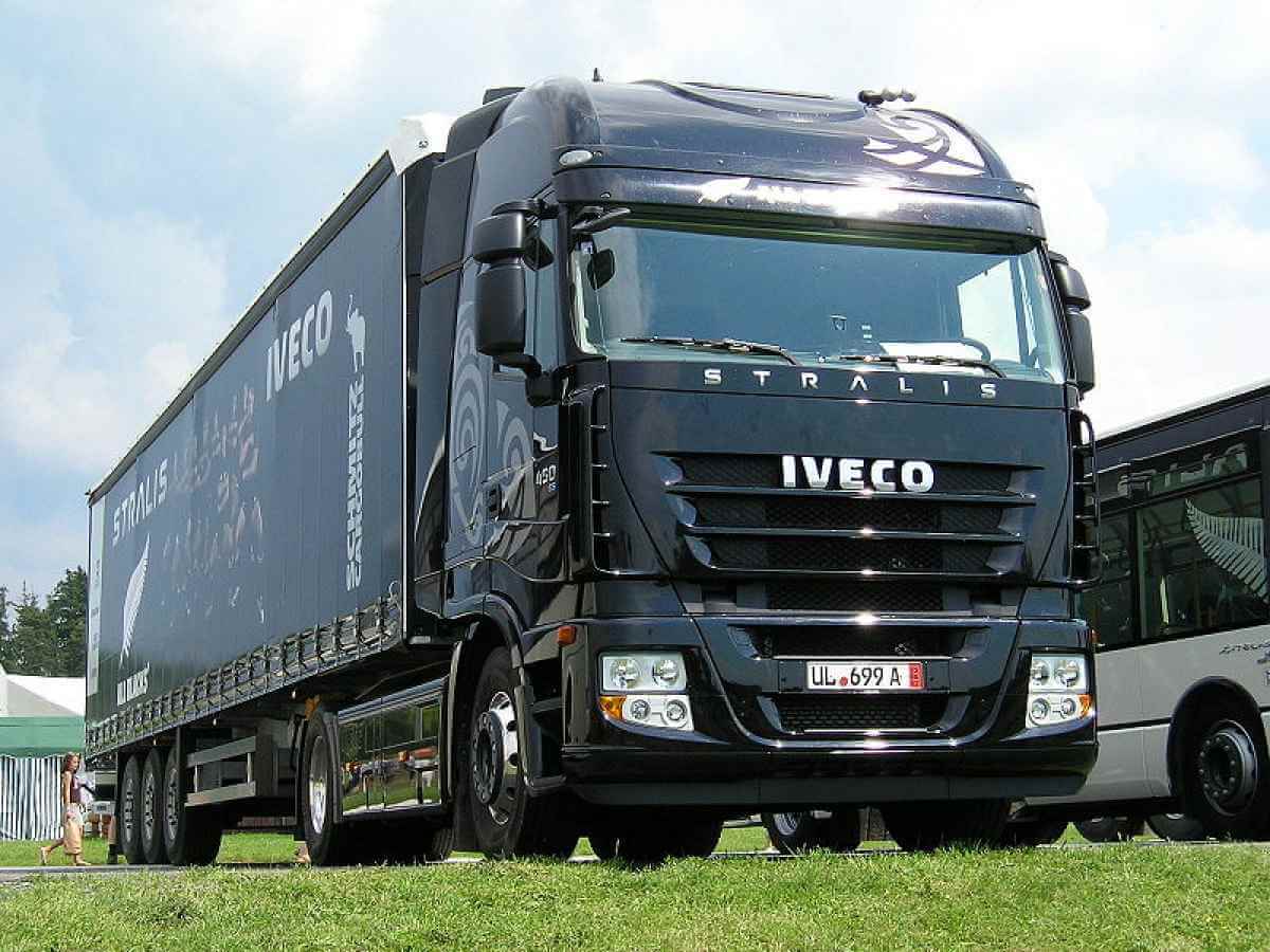 Iveco organizuje sztafetę „Nasza historia, Twoje historie” Iveco organizuje sztafetę „Nasza historia, Twoje historie”