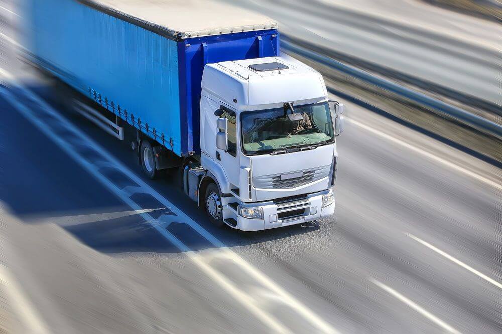 Jak sztuczna inteligencja zmieni transport ciężarowy Jak sztuczna inteligencja zmieni transport ciężarowy