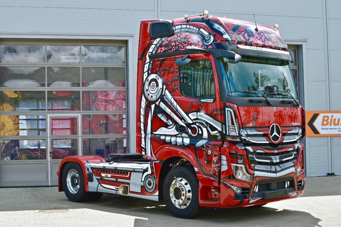 Mercedes SmartTruck na Master Trucku Mercedes SmartTruck na Master Trucku