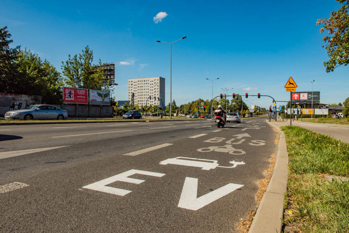 Elektrykiem po buspasie Elektrykiem po buspasie