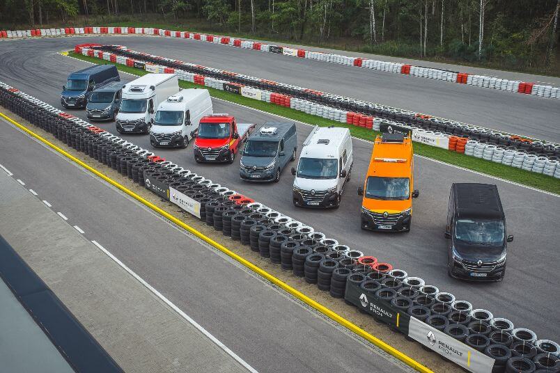 Renault na rynku samochodów modyfikowanych Renault na rynku samochodów modyfikowanych