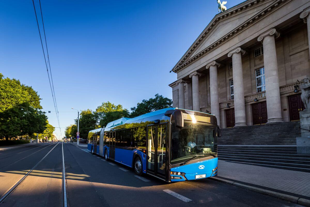 50 kolejnych ekologicznych Solarisów pojedzie do Szwecji 50 kolejnych ekologicznych Solarisów pojedzie do Szwecji
