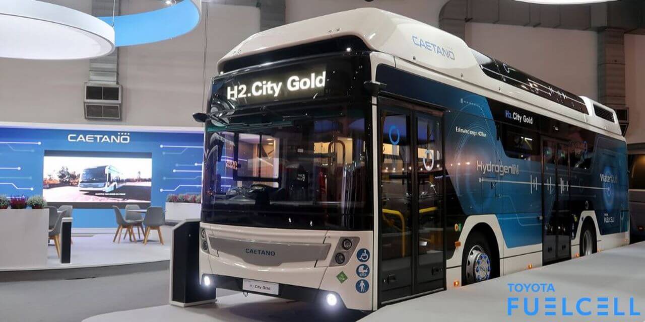 Pierwszy w Europie autobus Toyoty z wodorowym napędem Pierwszy w Europie autobus Toyoty z wodorowym napędem