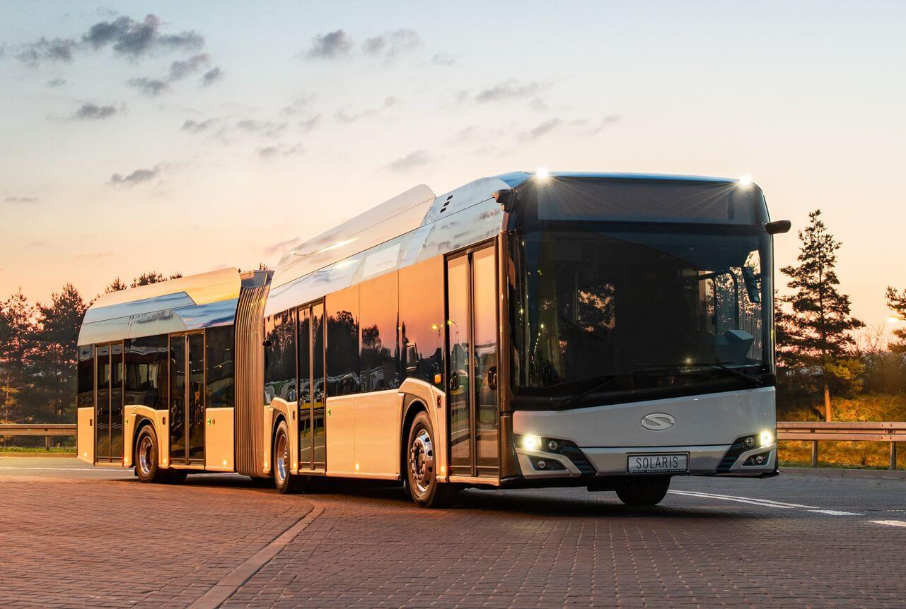 Automatyczne systemy wsparcia w autobusach Solaris