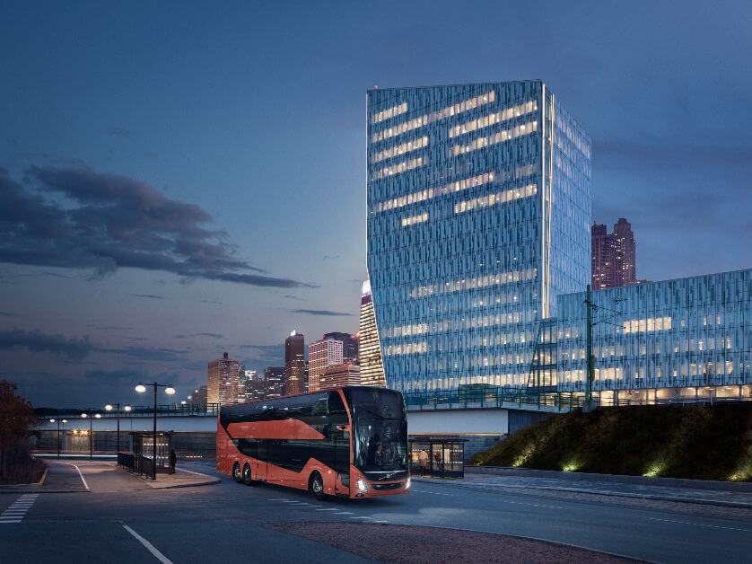 Nowy, piętrowy autokar Volvo do przewozów ekspresowych Nowy, piętrowy autokar Volvo do przewozów ekspresowych