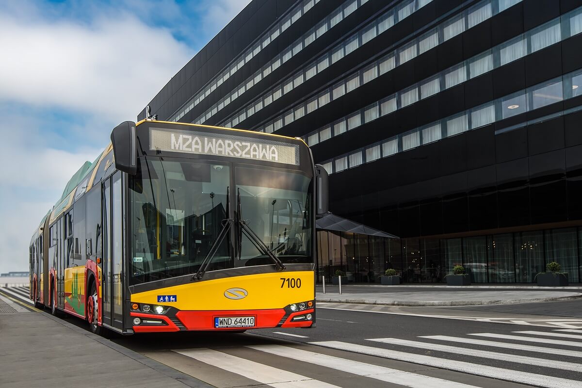 Nowe elektryczne Solarisy już wożą pasażerów w Warszawie! Nowe elektryczne Solarisy już wożą pasażerów w Warszawie!