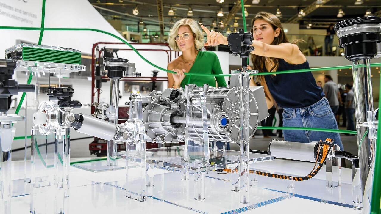 Automechanika zmienia termin