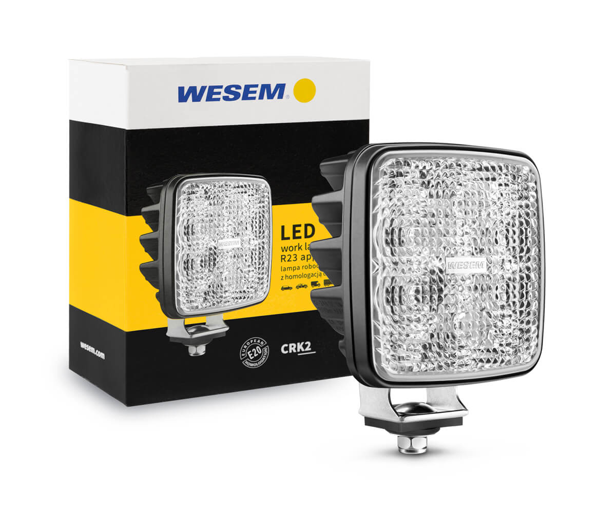 Polska lampa CRK2 – jakość na każdą kieszeń