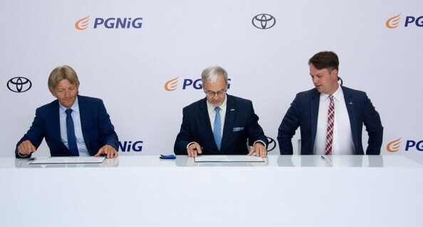 Toyota, PGNiG, wodór i Wola
