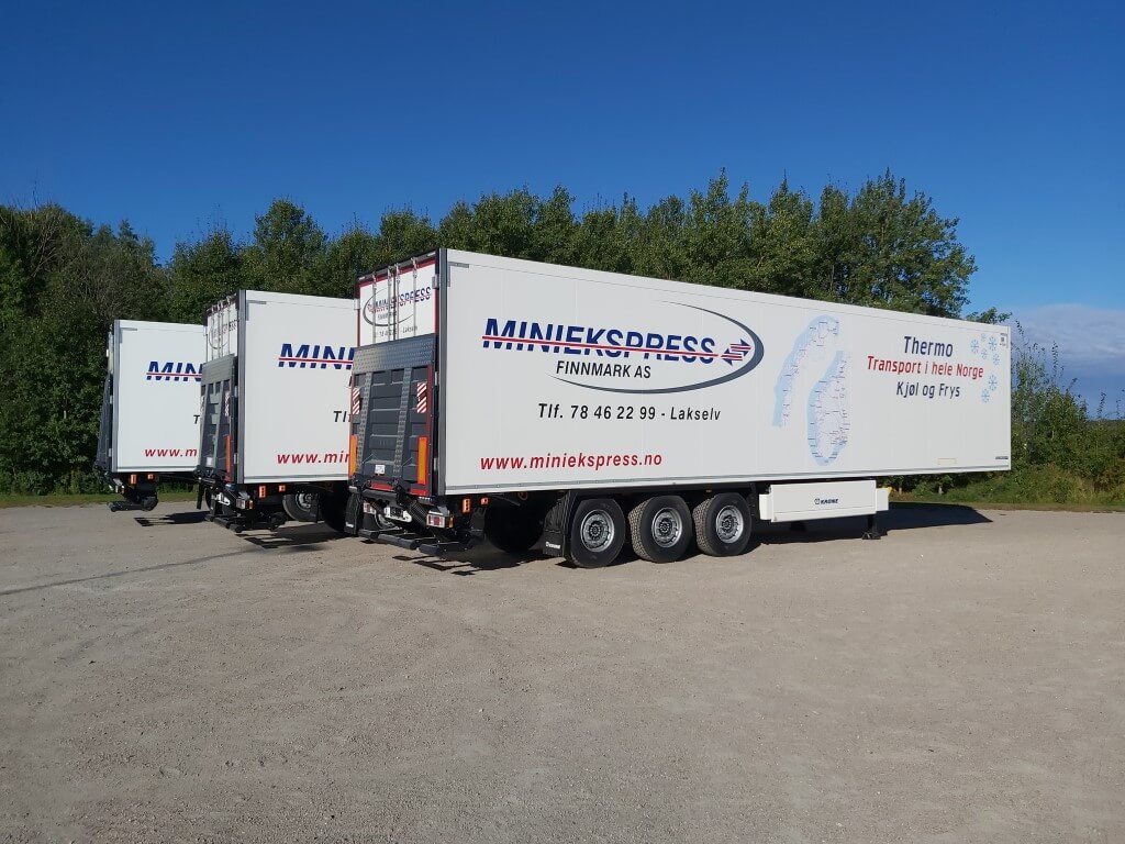 Dwa poziomy, trzy komory