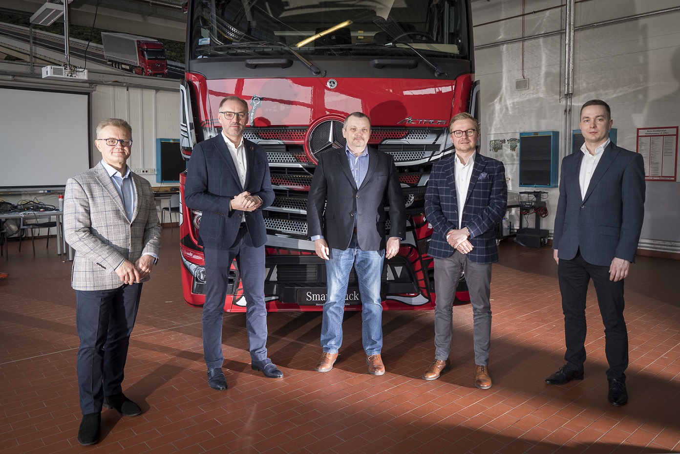 HAMA Polska: ponad 200 nowych Actrosów HAMA Polska: ponad 200 nowych Actrosów