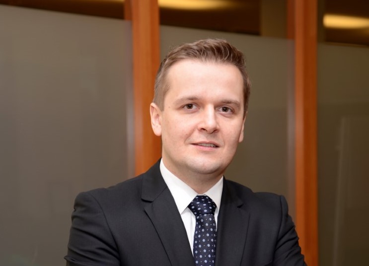 Coraz więcej samochodów dostawczych Coraz więcej samochodów dostawczych