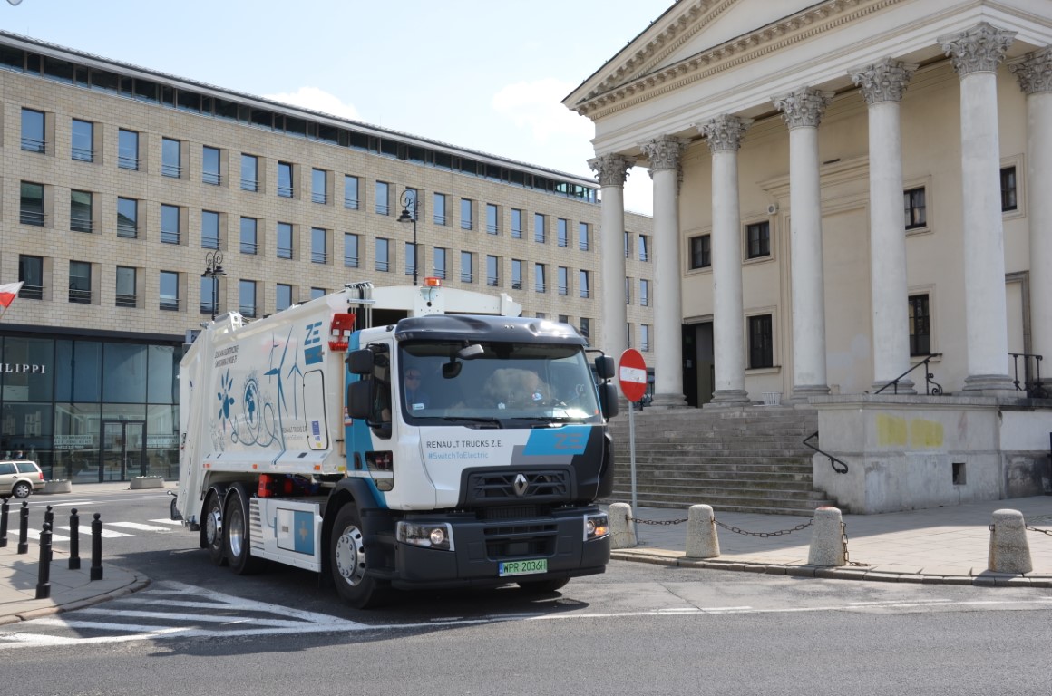 Ciszej, panowie! Ciszej, panowie!