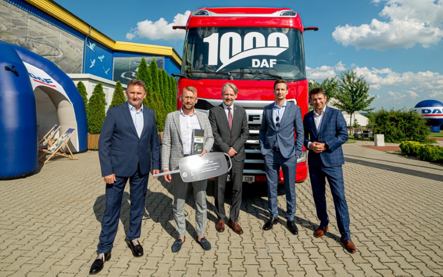 Pierwszy nowy DAF XG przekazany w Polsce Pierwszy nowy DAF XG przekazany w Polsce