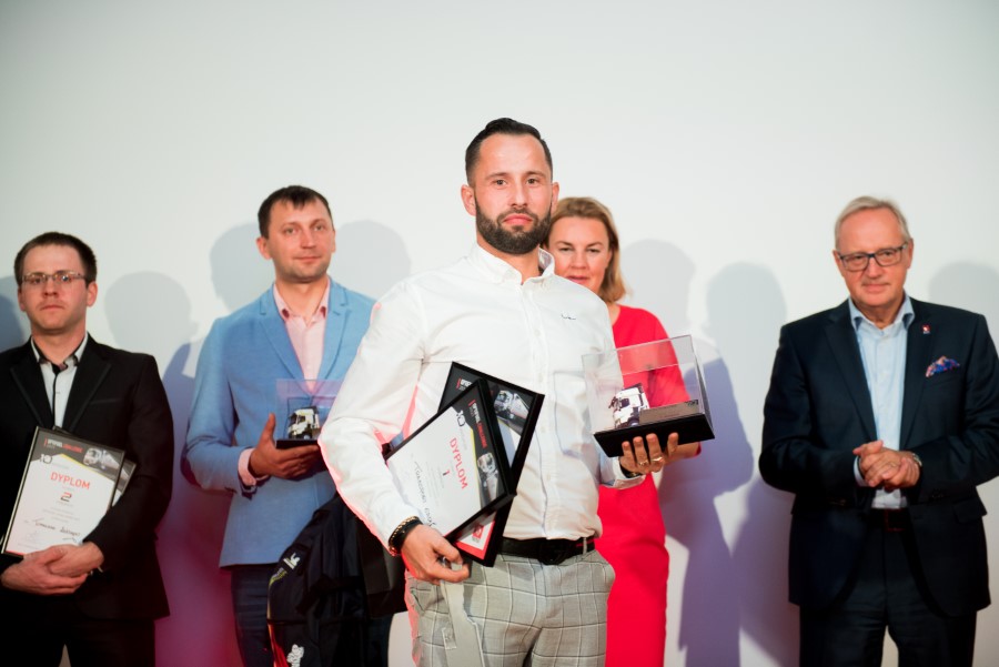 Grzegorz Gapiński Mistrzem Jazdy Ekonomicznej Optifuel Challenge 2021 Grzegorz Gapiński Mistrzem Jazdy Ekonomicznej Optifuel Challenge 2021