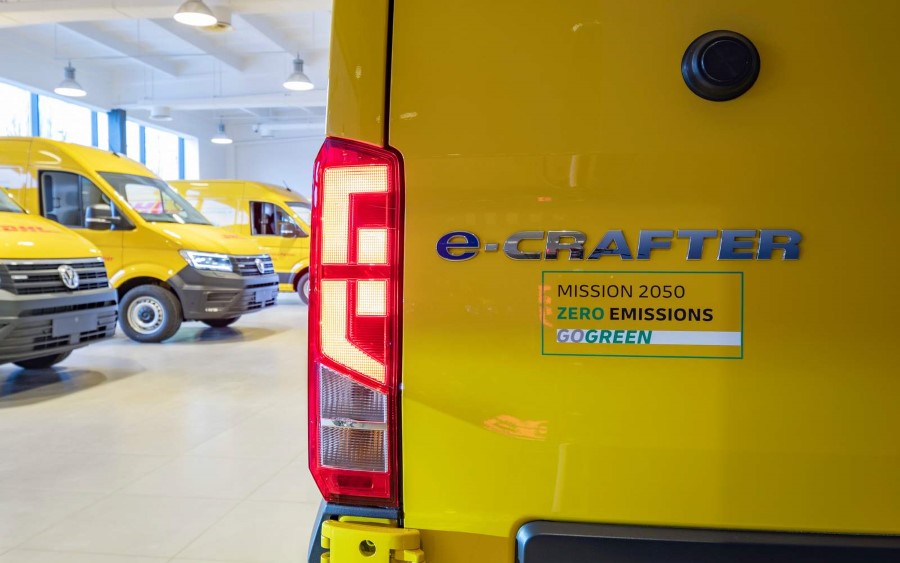 Elektryczne Craftery dla DHL Expressu