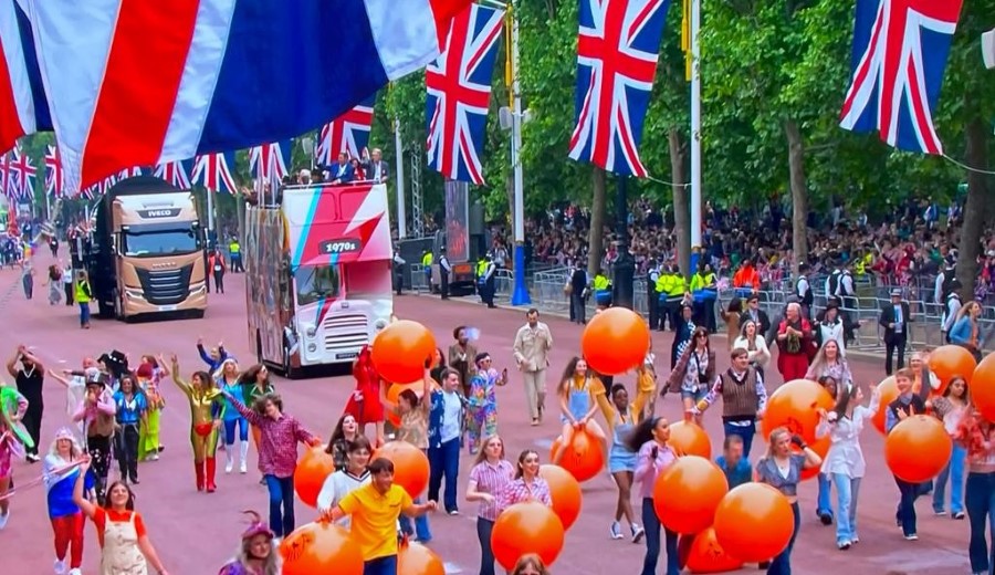 Iveco świętuje z Jej Królewską Mością