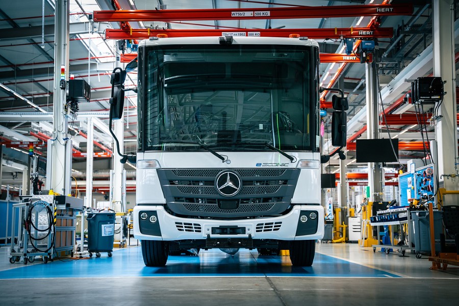 Mercedes eEconic wchodzi do produkcji seryjnej