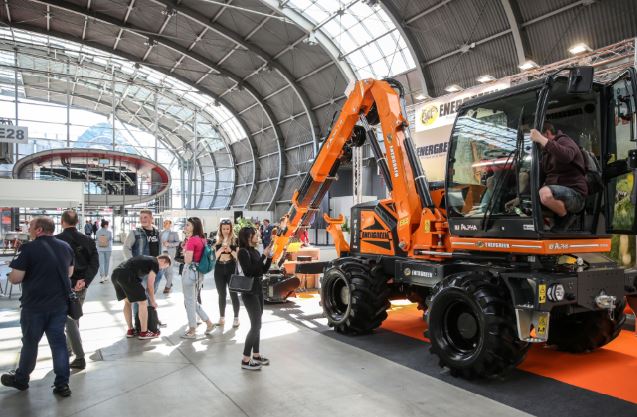 Autostradą do nowej infrastruktury!