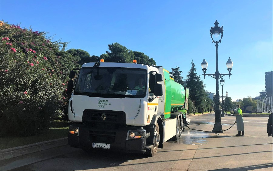 73 elektryczne Renault Trucks dla Barcelony