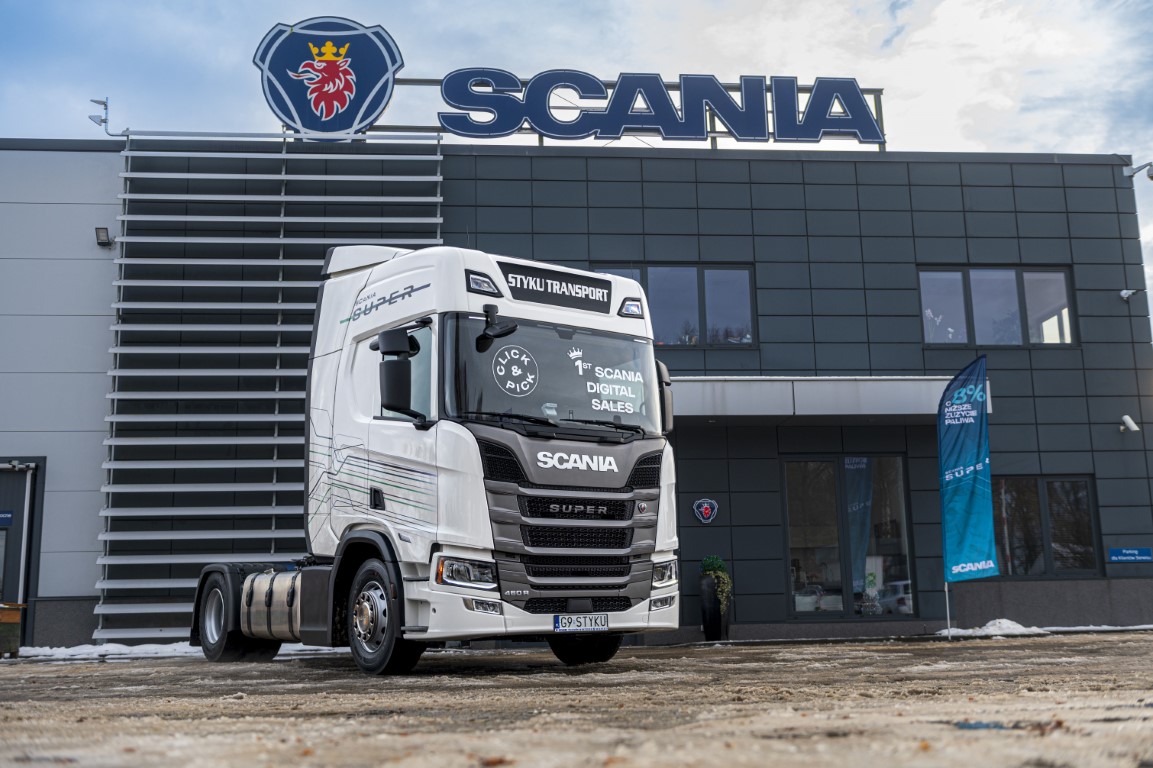 Pierwsza na świecie Scania zamówiona przez internet wydana w Polsce