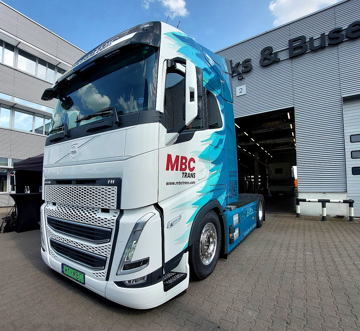 Pierwszy w Polsce ciągnik Volvo FH Electric 4x2T trafił do klienta