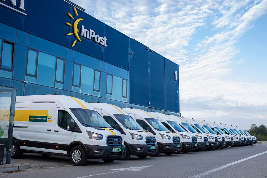 Ćwierć tysiąca elektrycznych E-Transitów dla InPost