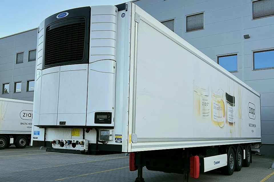 Flota z szerokim zakresem danych