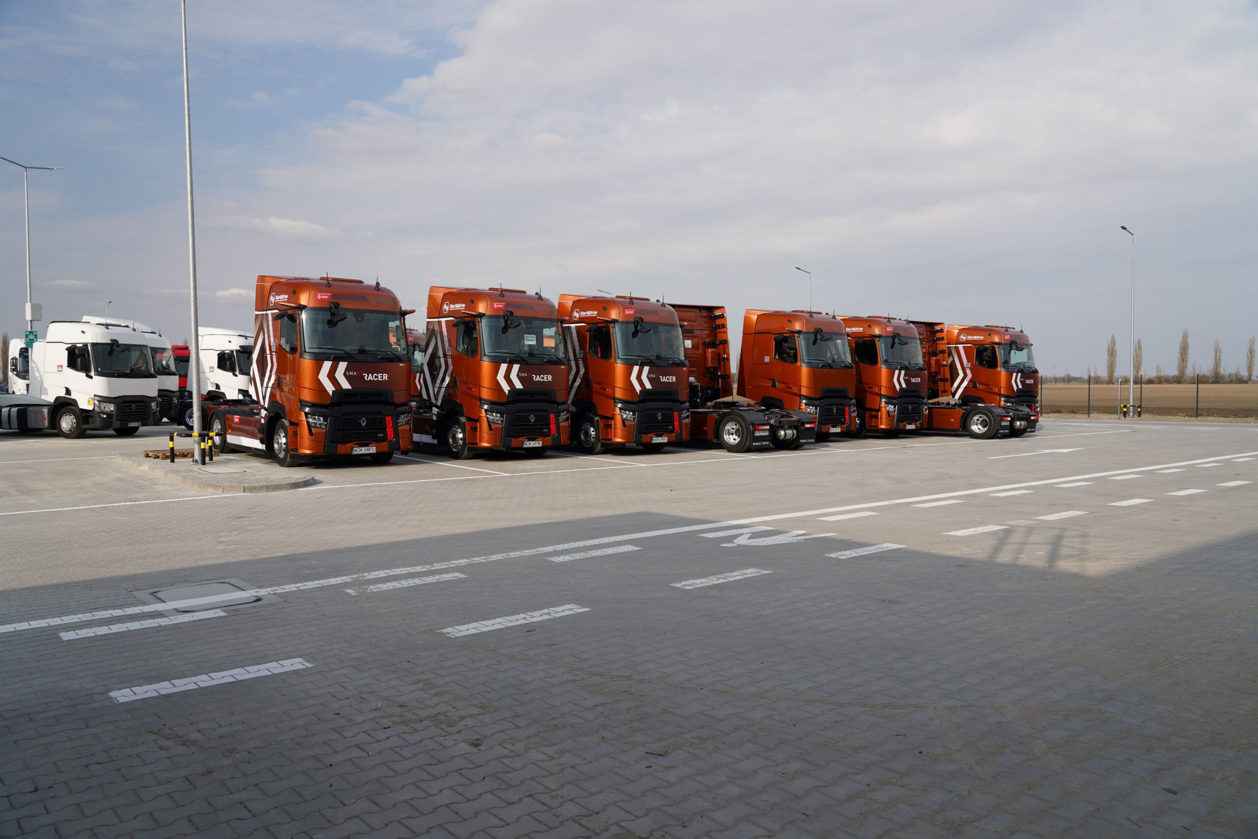 Renault Trucks poszerza sieć serwisową. Właśnie otwarto serwis w Tłustem