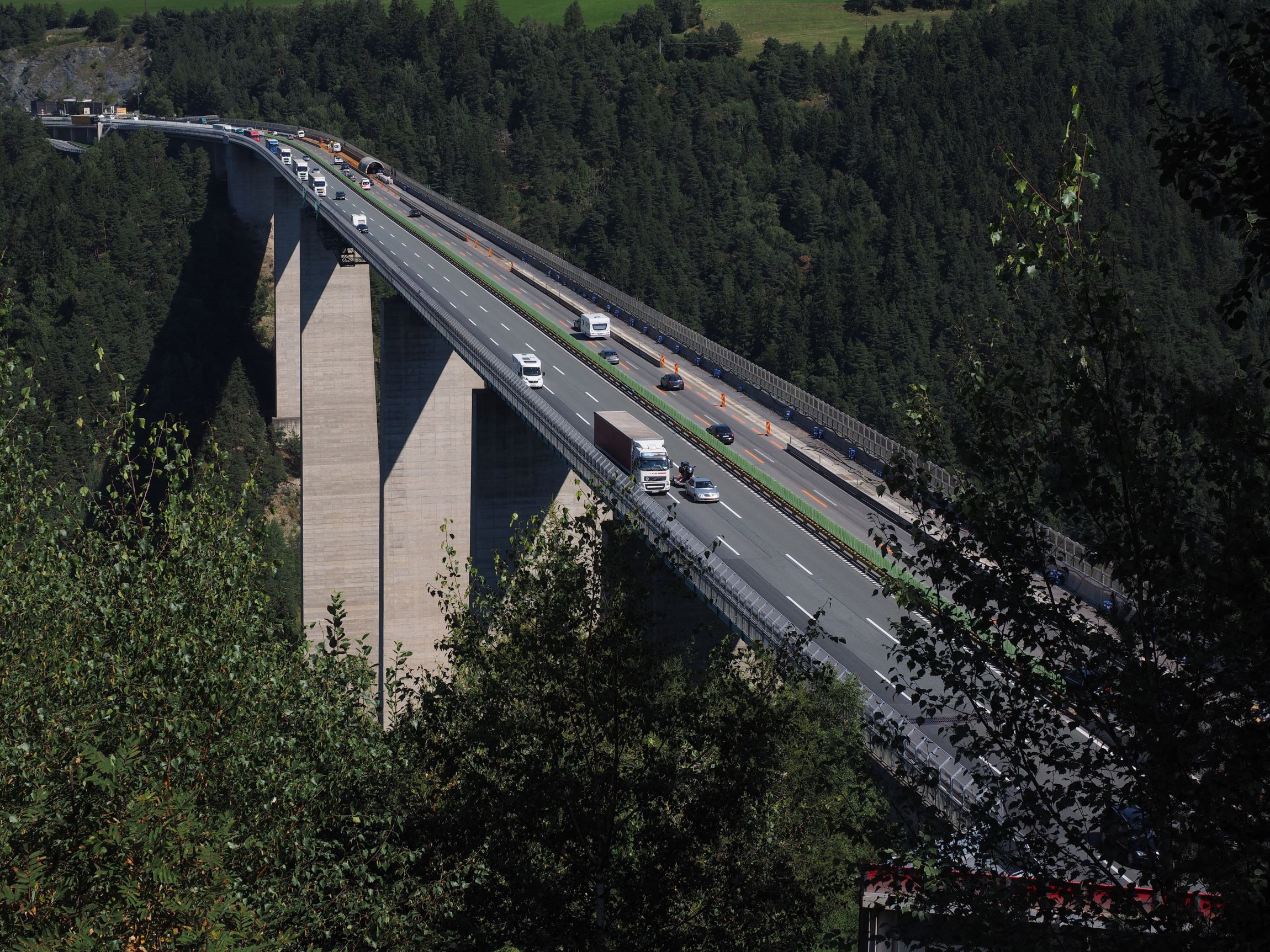 Brenner. Tyrol utrzyma ograniczenia dla ciężarówek