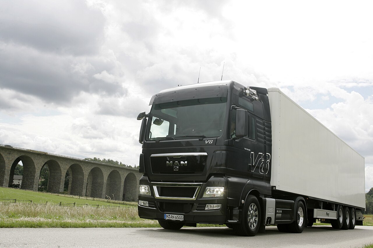 250 ciągników MAN TGX. Truck Care podpisał umowę 250 ciągników MAN TGX. Truck Care podpisał umowę